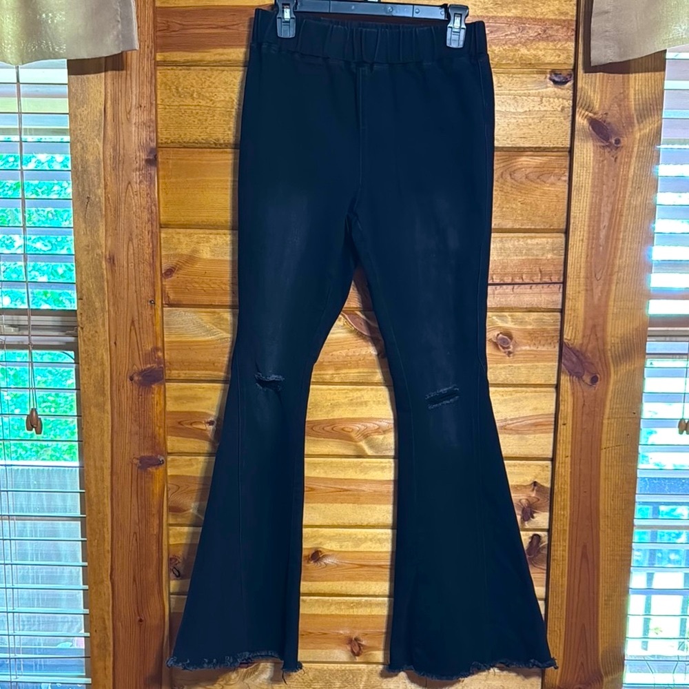 Women’s Black Flare Wide Leg Jeans High-Waisted